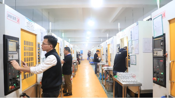 铝件CNC加工客户审厂指南：关注的关键点