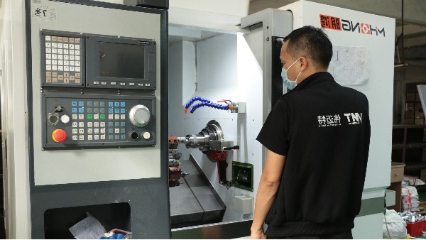 cnc加工厂家是否可以提供样品和小批量生产服务？