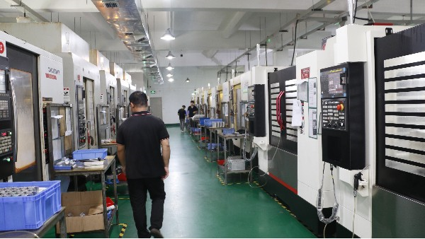 智能家居开关面板铝合金cnc加工质量管控策略-深圳伟迈特