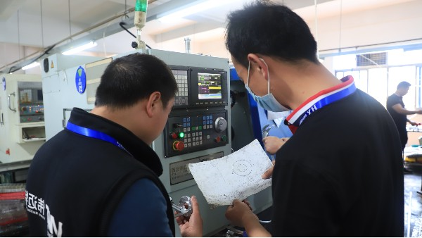 为什么铝件cnc加工厂家的打样费用这么贵？