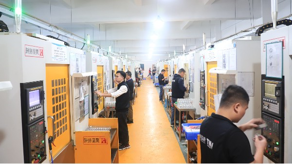深圳cnc加工厂家：从叫卖香蕉的启示到财务实践