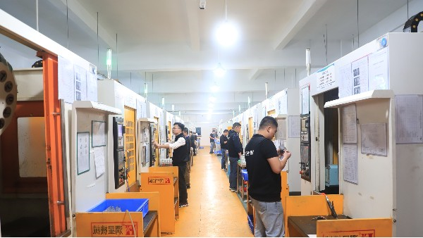 CNC加工件如何定制化生产-深圳伟迈特
