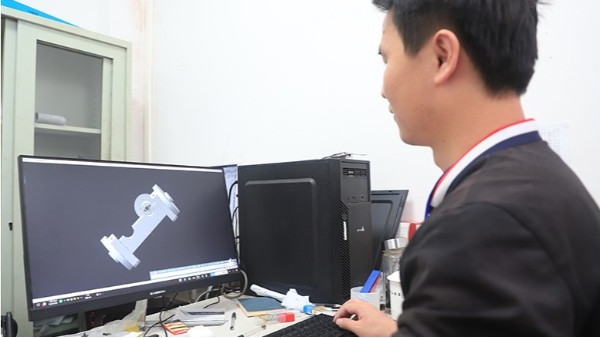 cnc加工零件控制表面质量的注意事项