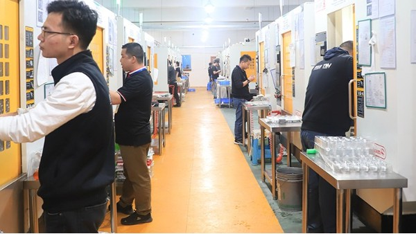 13年专业铝合金cnc加工厂家 -15600款cnc加工案例