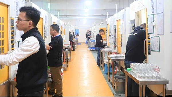 铸造与CNC加工：机械制造工艺的选择与应用