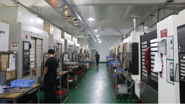 精密零件加工价格下降，交货与品质异常增多的原因