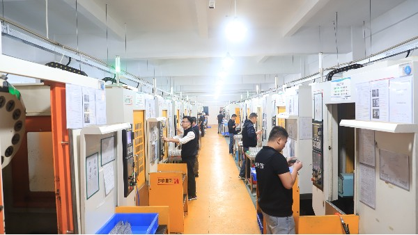 cnc加工厂家如何进行项目管理和进度控制？